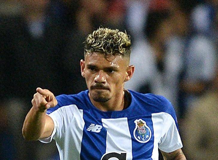 包含NBA总决赛今晨再迎强敌；波尔图绝杀压哨；主帅态度：赛场秩序良好；训练强度明显提升的词条-乐鱼娱乐平台