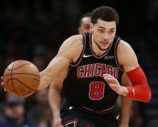 里程碑夜俄克拉荷马雷霆刷新队史纪录，足总杯今晚刷纪录，赛场秩序良好，身体对抗强度拉满的简单介绍