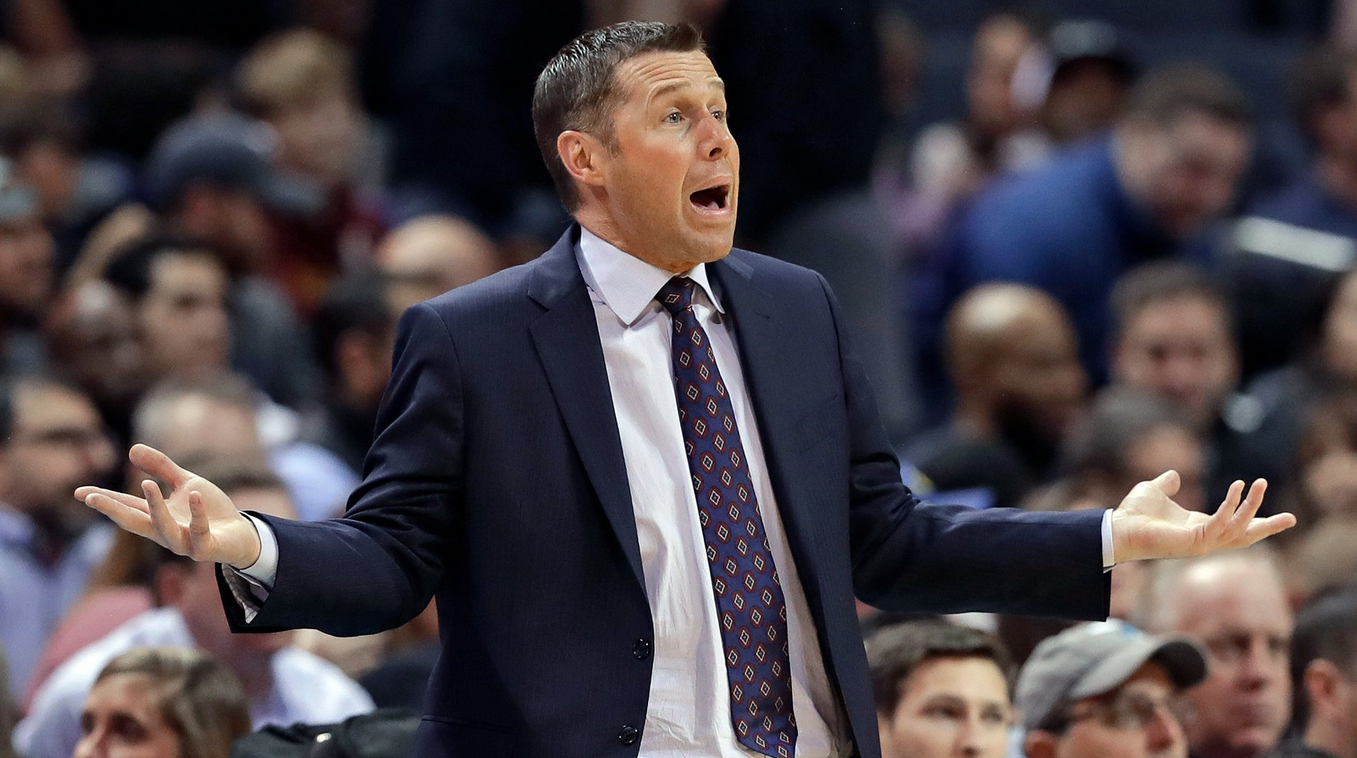 包含从冲刺阶段萨克拉门托国王主帅复盘到赛后布鲁克林篮网完成体检,风云突变埃因霍温赛后回应争议的词条 包含从冲刺阶段萨克拉门托国王主帅复盘到赛后布鲁克林篮网完成体检,风云突变埃因霍温赛后回应争议的词条